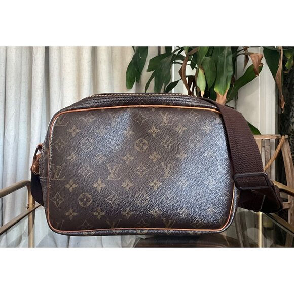AUTHENTIC LOUIS VUITTON MONOGRAM REPORTER PM - Picture 3 of 10